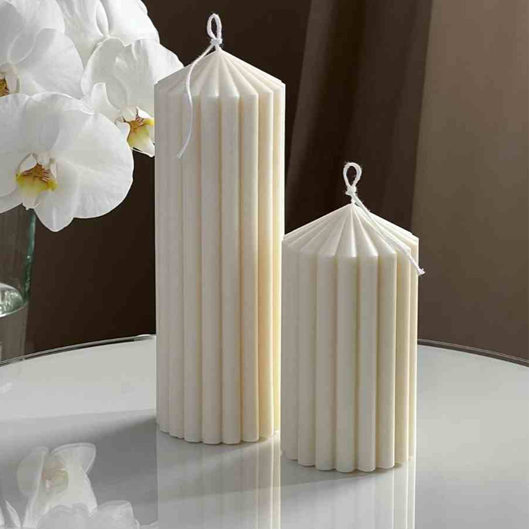 Luxury Sculptural Soy Wax Candle Set - Oriental Sandalwood & Berry Collection